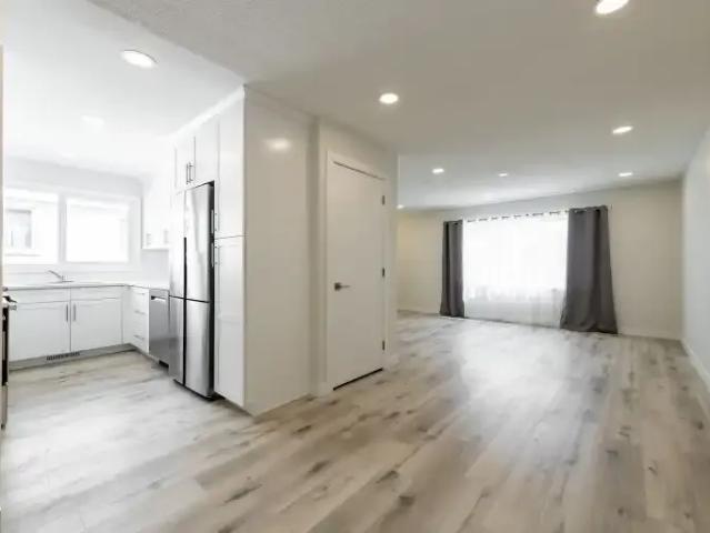Apartment for rent in Wedgewood, Alberta