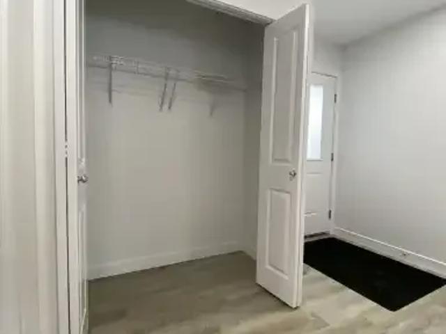 Apartment for rent in Wedgewood, Alberta