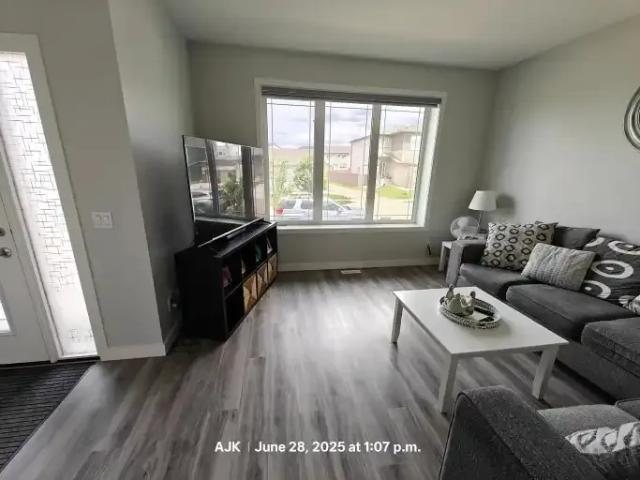 Apartment for rent in Wedgewood, Alberta