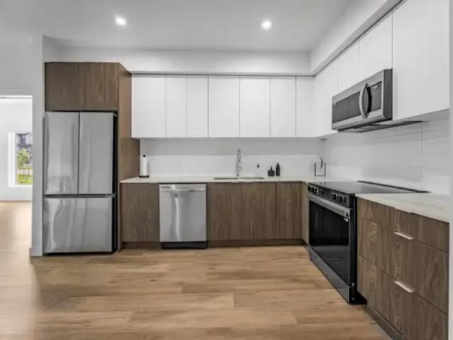 Apartment for rent in Wedgewood, Alberta