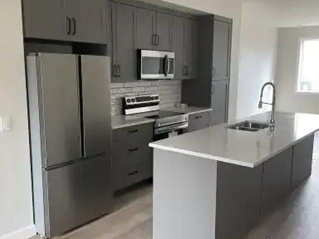 Apartment for rent in Wedgewood, Alberta