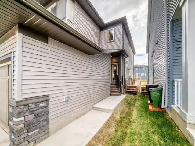 Apartment for rent in Wedgewood, Alberta