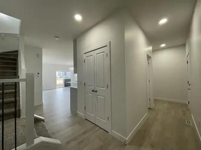 Apartment for rent in Wedgewood, Alberta