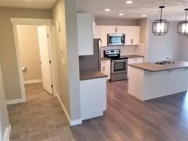 Apartment for rent in Wedgewood, Alberta