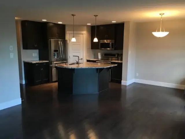 Apartment for rent in Wedgewood, Alberta