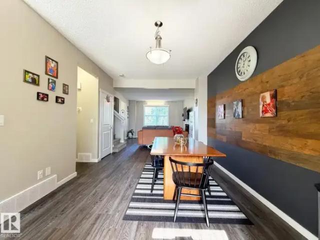 Apartment for rent in Chappelle, Edmonton