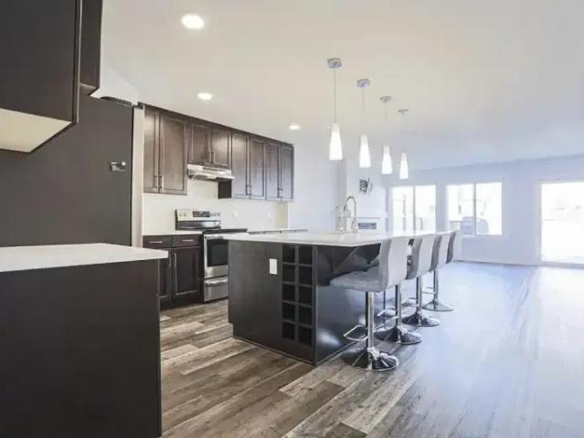 Apartment for rent in Wedgewood, Alberta