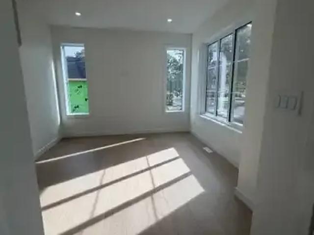 Apartment for rent in Wedgewood, Alberta