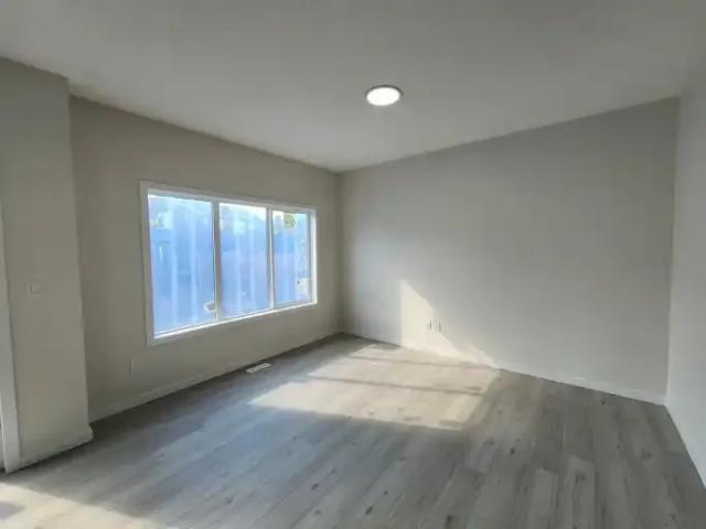 Apartment for rent in Wedgewood, Alberta