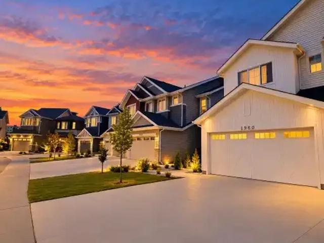 Apartment for rent in Wedgewood, Alberta