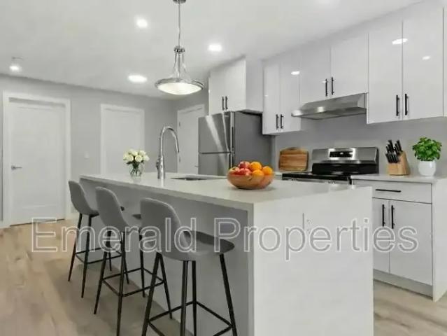 Apartment for rent in Glenora, Edmonton