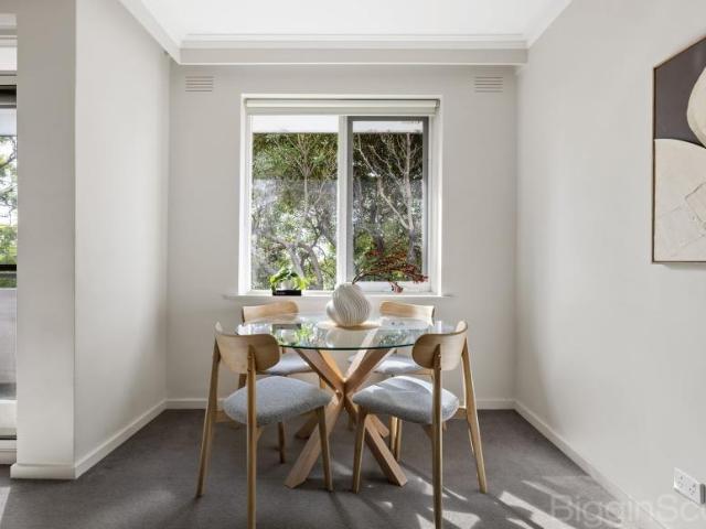 Apartment for sale in Elsternwick, Melbourne
