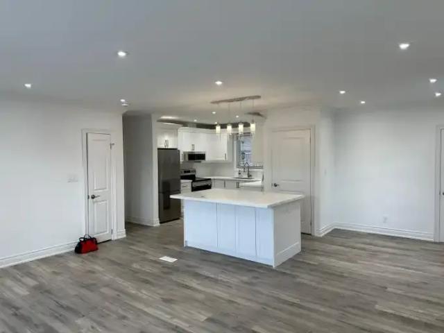 Apartment for rent in Ancaster, Ontario