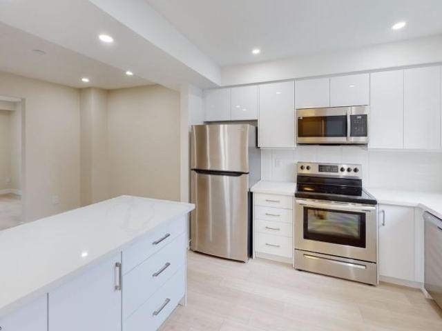 Apartment for rent in Ancaster, Ontario