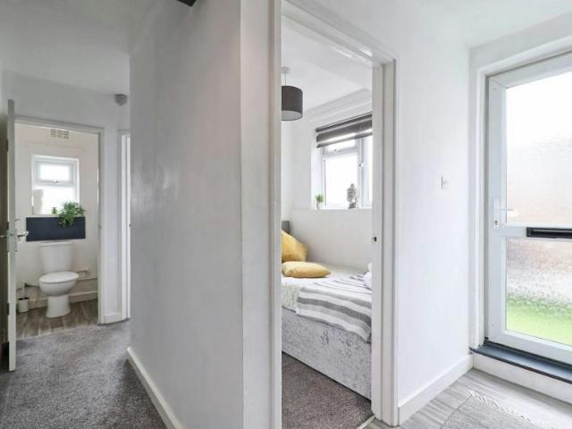 Apartment for rent in London Borough of Havering, Greater London