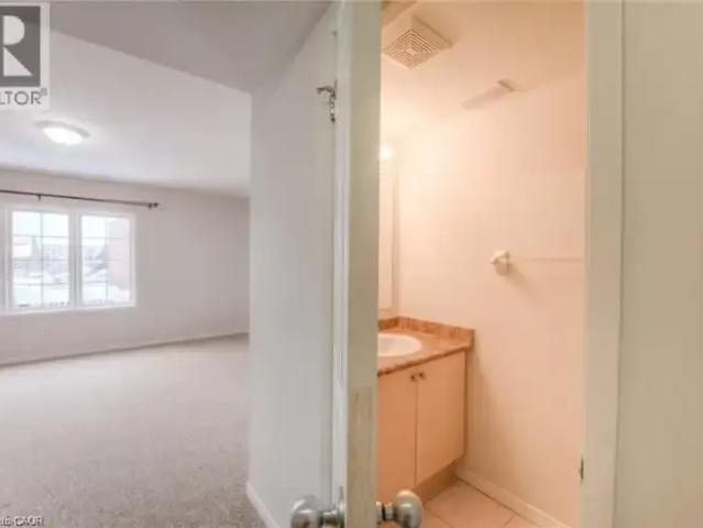 Apartment for rent in Stanley Park, Kitchener