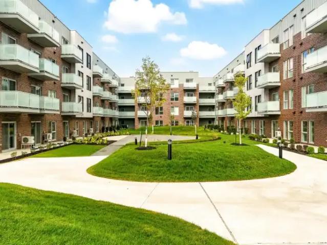 Apartment for rent in St. Leonard's, Quebec