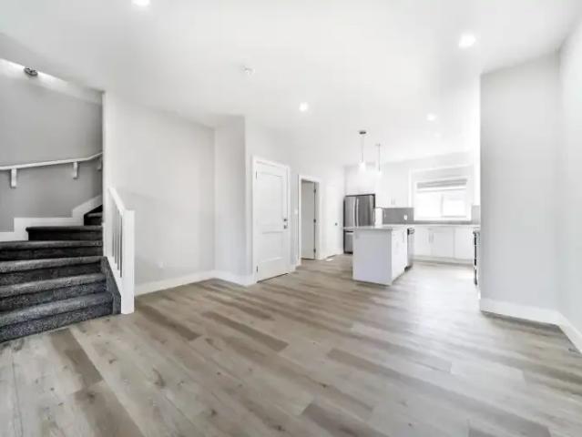 Apartment for rent in Rolly View, Alberta