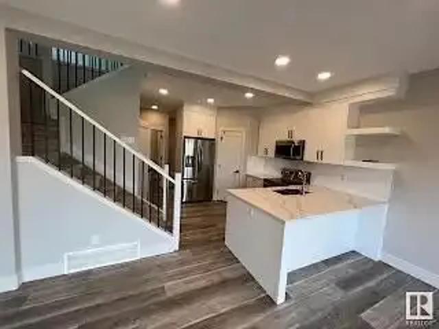 Apartment for rent in Rolly View, Alberta