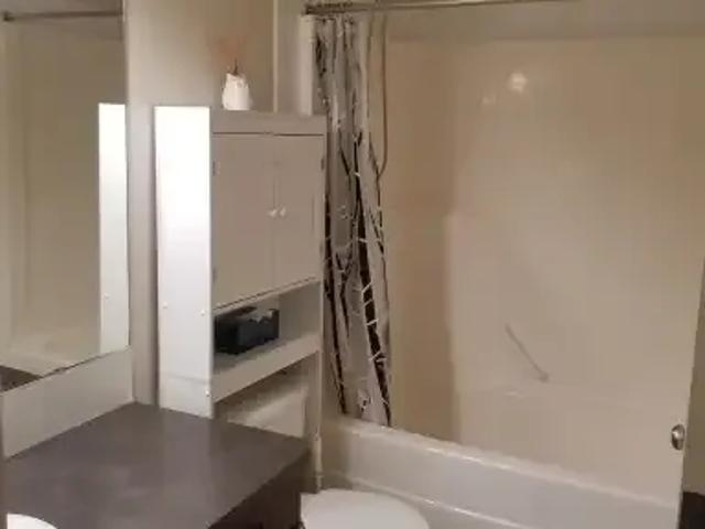 Apartment for rent in Rolly View, Alberta