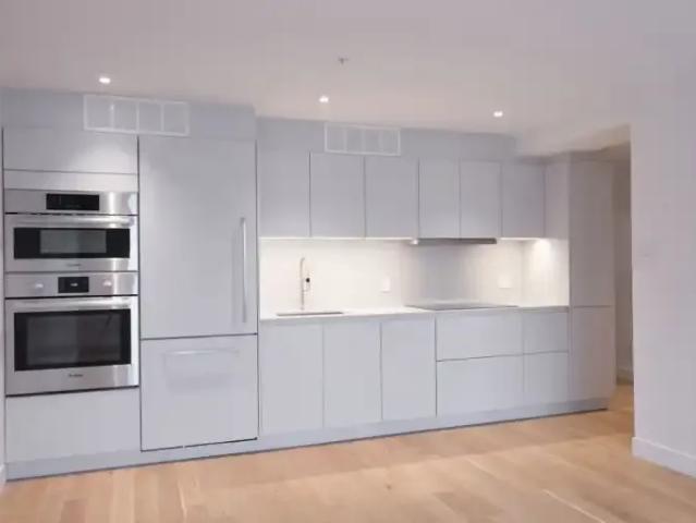 Apartment for rent in St. Leonard's, Quebec