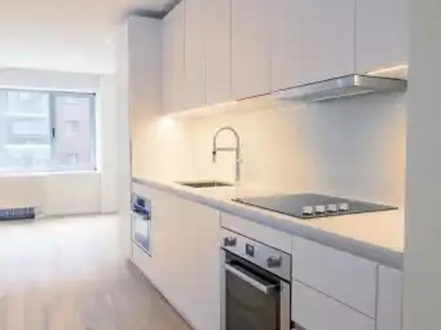 Apartment for rent in St. Leonard's, Quebec