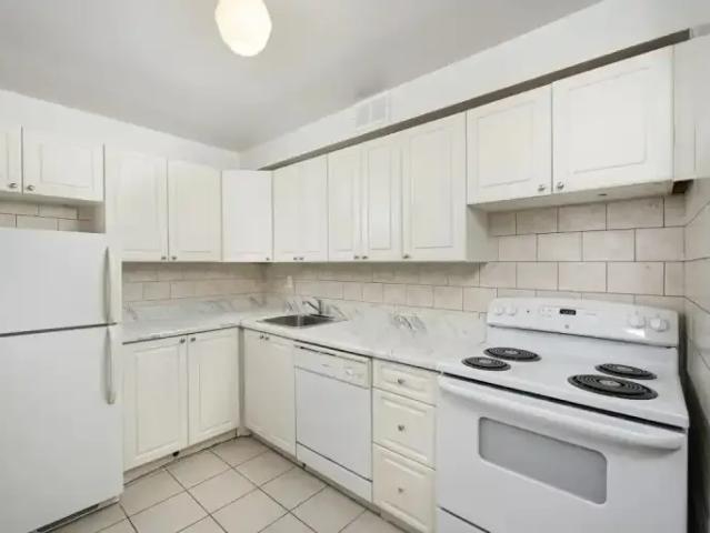 Apartment for rent in Woburn, Ontario