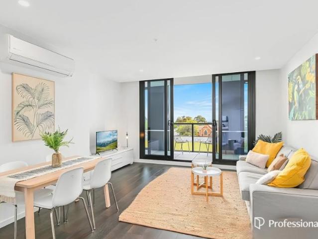 Apartment for sale in Oakleigh, Melbourne