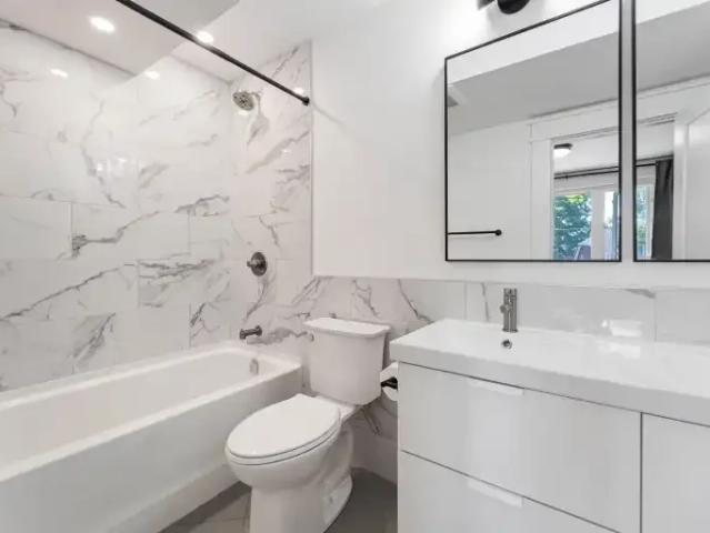 Apartment for rent in Mulhurst Bay, Ontario