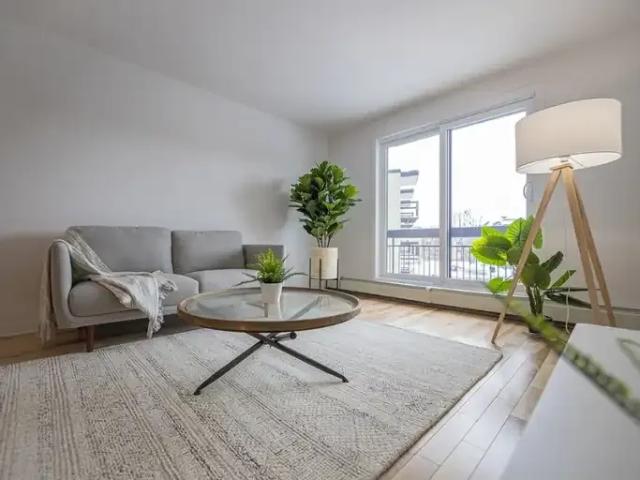 Apartment for rent in St. Leonard's, Quebec