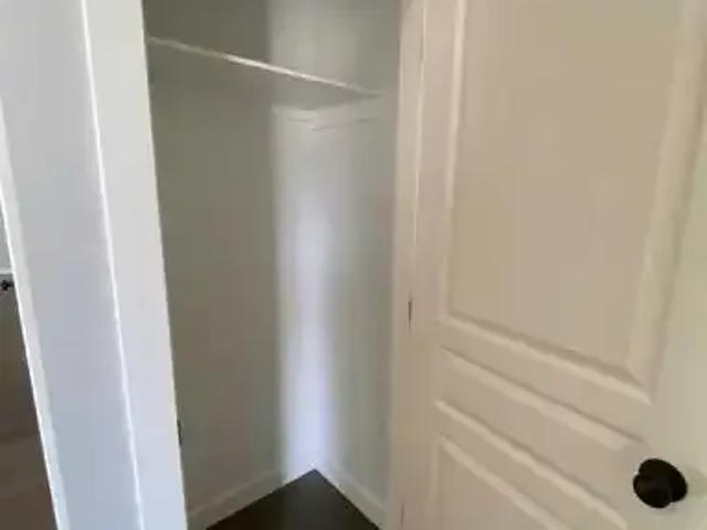 Apartment for rent in Woking, Alberta
