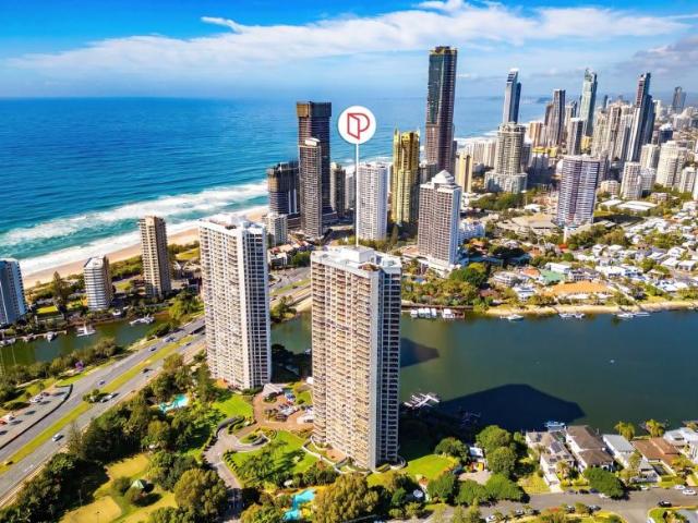 Apartment for sale in Surfers Paradise, Gold Coast City