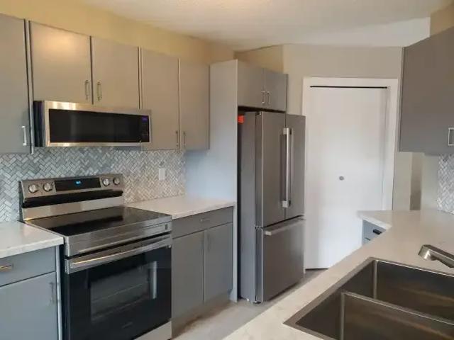 Apartment for rent in Sylvan Lake, Alberta