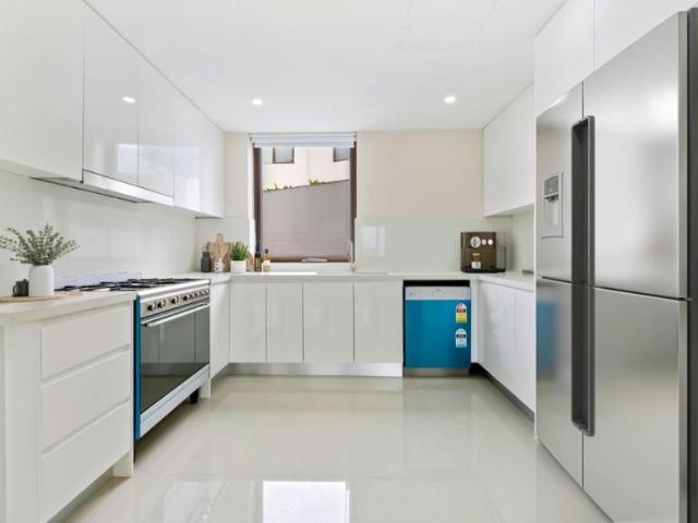 Apartment for sale in Sutherland, New South Wales