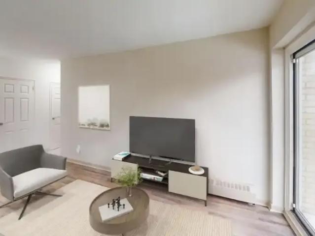Apartment for rent in Woburn, Ontario