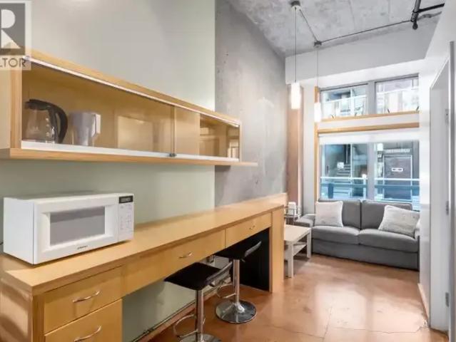 Apartment for rent in Vancouver, British Columbia