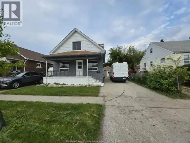 Apartment for rent in Ford City, Windsor