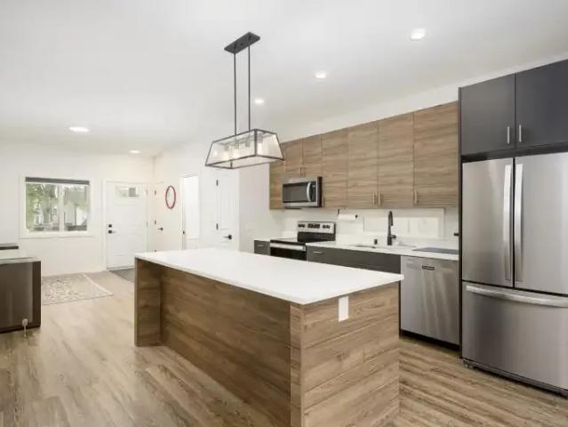 Apartment for rent in East St. Paul, Manitoba