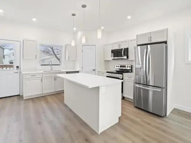 Apartment for rent in East St. Paul, Manitoba
