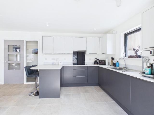 Apartment for sale in Aviemore, Scotland
