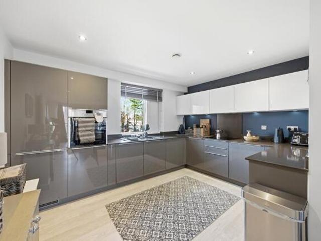 Apartment for sale in Arbury, Cambridgeshire