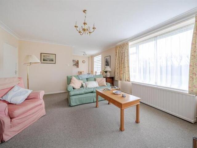 Apartment for sale in Worth, Ash