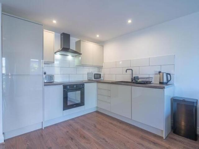 Apartment for sale in Lydiate, Sefton