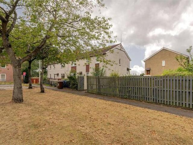 Apartment for sale in Loanhead, Scotland
