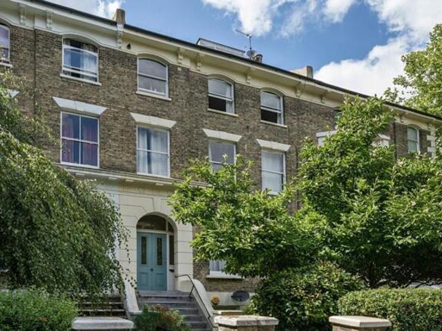 Apartment for sale in London Borough of Lewisham, New Cross