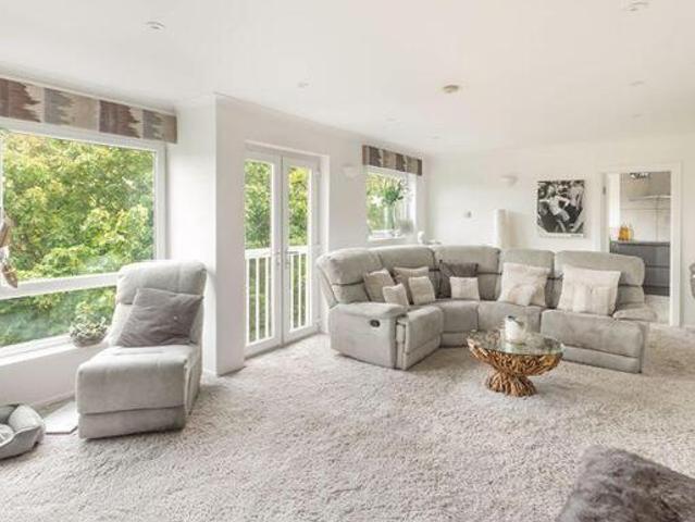 Apartment for sale in Jesmond, Tyne And Wear