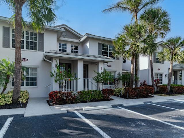 Apartment for sale in Naples, Florida