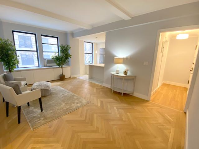 Apartment for sale in Arverne, New York