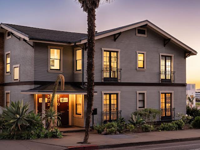Apartment for sale in Ventura, California