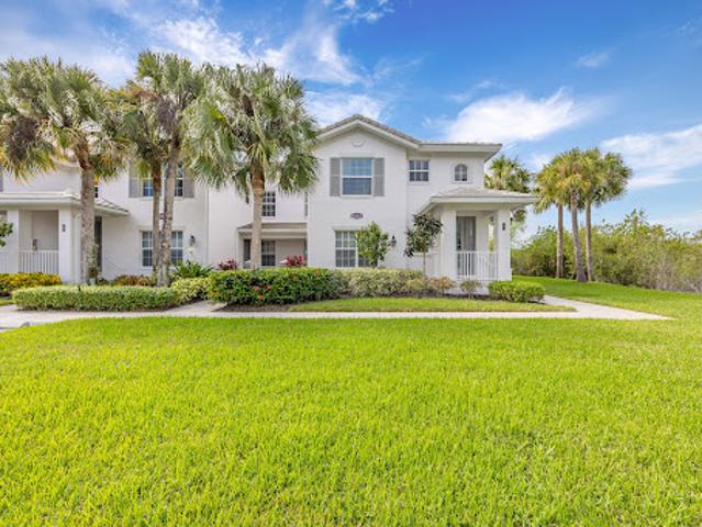 Apartment for rent in Naples, Florida